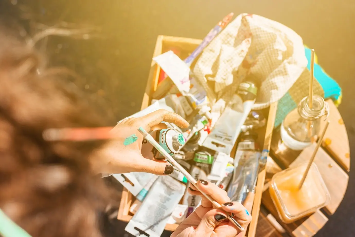 Пришлите исходное описание, которое нужно перефразировать на русском.